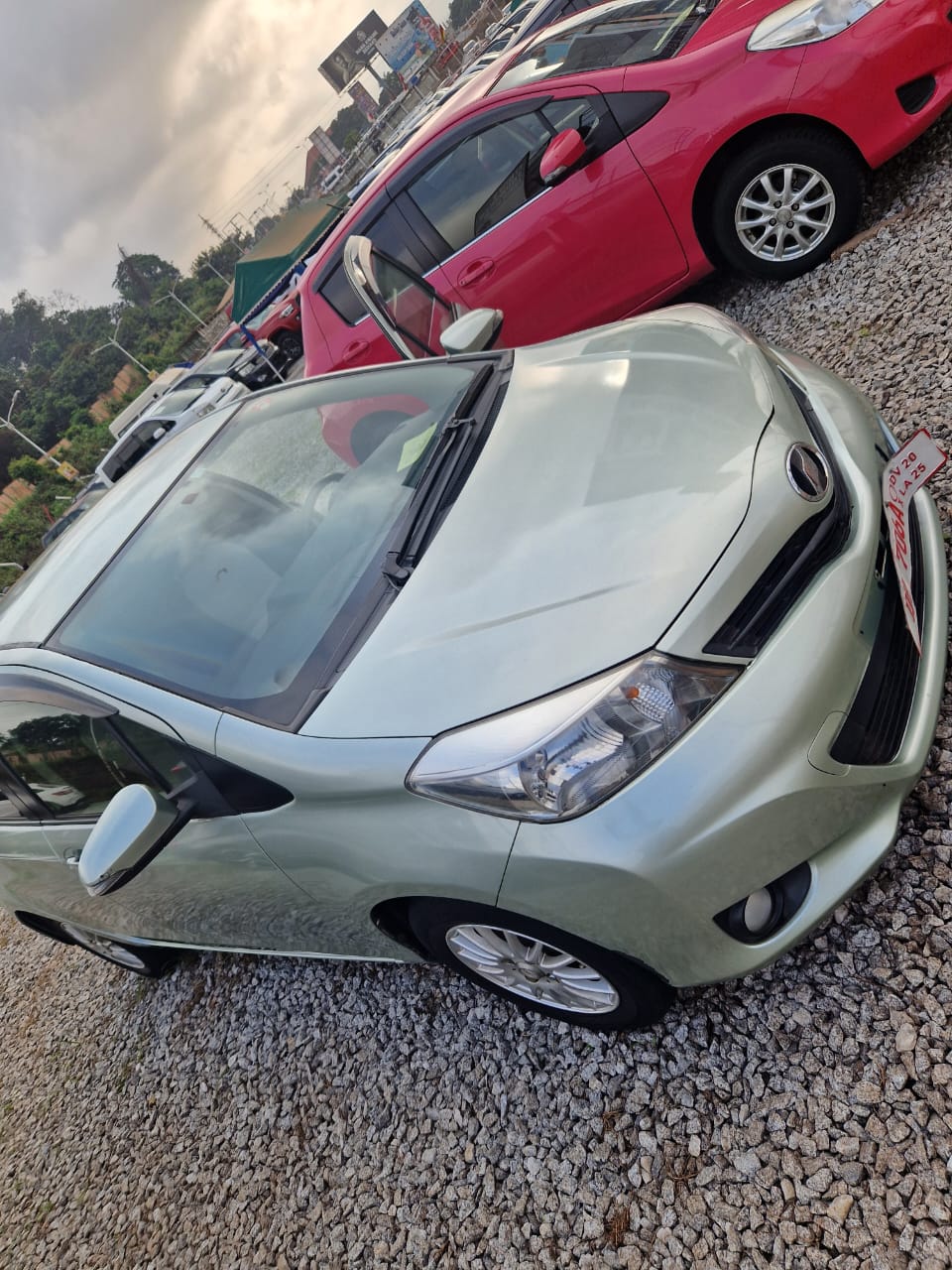 Toyota Vitz 2012